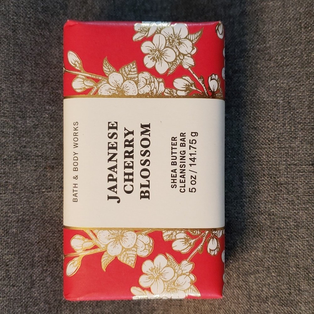 💥3/22💥 Bath & Body Works JAPANESE CHERRY BLOSSOM Shea Butter Cleansing Bar